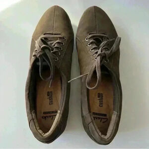 Clarks Shoes Sneakers Women’s Size 8.5 Soft Cushion Brown Comfy Casual